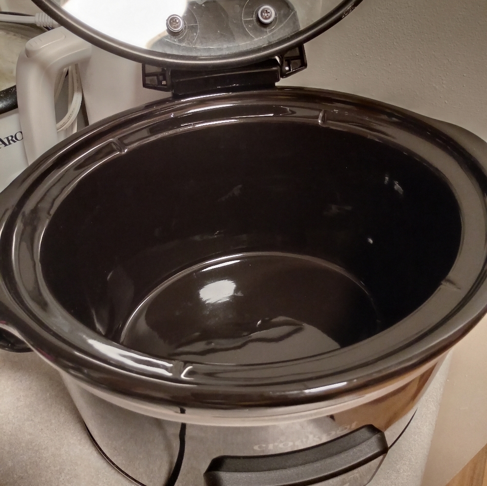 Crockpot Slow Cooker (Good As New) - Picture 9 of 9